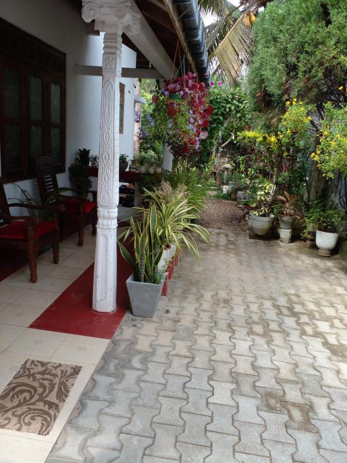 Gem Villa Weligama Exterior photo
